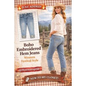 John Mark Embroidered Hem Jeans Size 6 Light Wash Boho Western